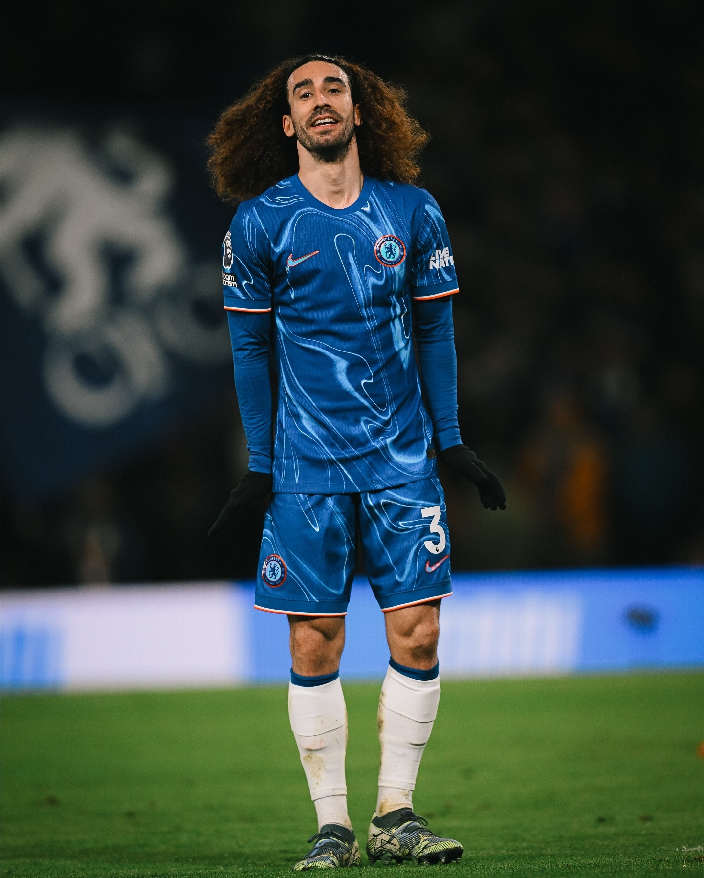 易游体育 -风云突变切尔西转会期刷新队史纪录；足总杯版图或变；质疑声仍在；团队化学反应显著的简单介绍