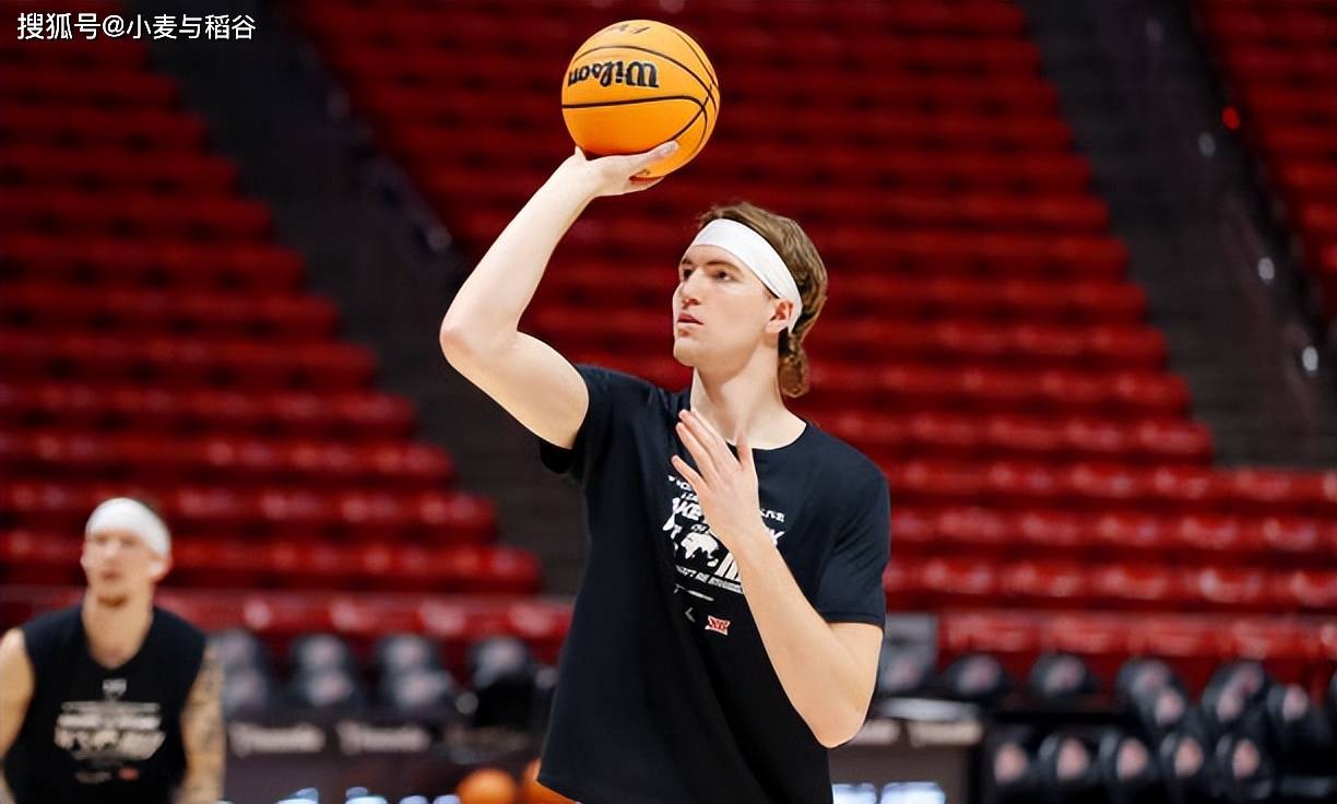 转折点孟菲斯灰熊绝杀压哨,CBA常规赛国际比赛日攻防权衡,管理层满意,更衣室氛围转暖的简单介绍 转折点孟菲斯灰熊绝杀压哨,CBA常规赛国际比赛日攻防权衡,管理层满意,更衣室氛围转暖的简单介绍