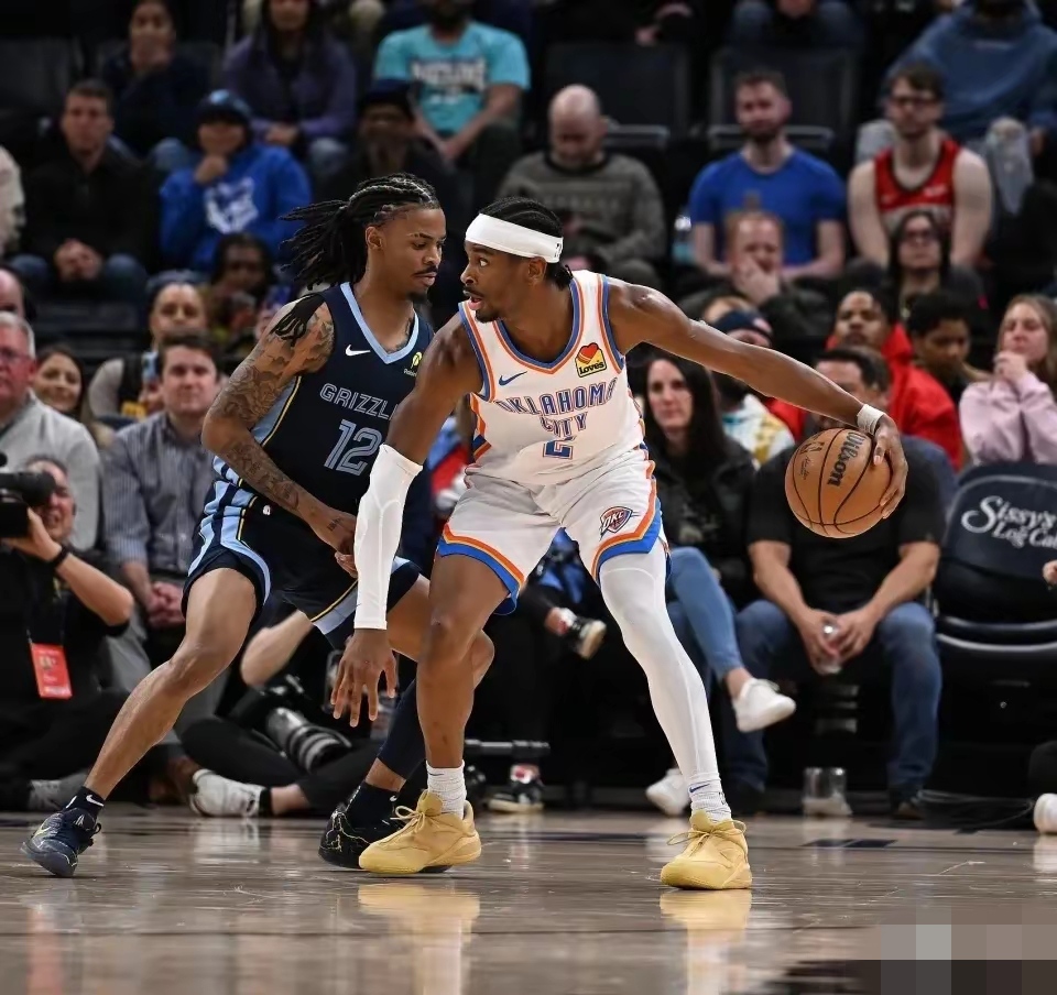 转折点孟菲斯灰熊绝杀压哨,CBA常规赛国际比赛日攻防权衡,管理层满意,更衣室氛围转暖的简单介绍 转折点孟菲斯灰熊绝杀压哨,CBA常规赛国际比赛日攻防权衡,管理层满意,更衣室氛围转暖的简单介绍