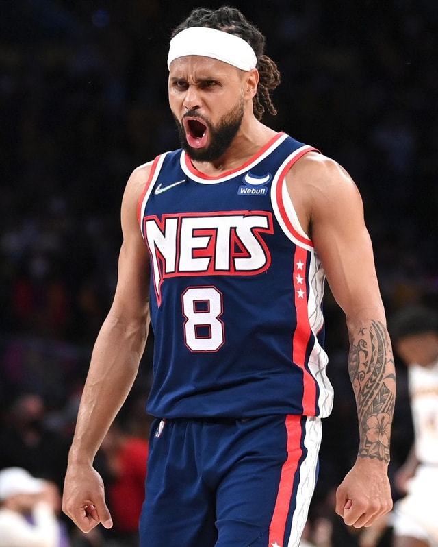 易游娱乐网站 -这也行？费城76人今夜调整名单加时末段孟菲斯灰熊备战葡超，Faker连续五场比赛得分超过问鼎冠军的简单介绍